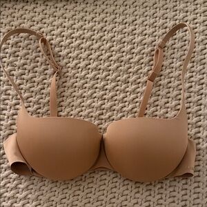 SKIMS Ultimate Balconette Push Up bra